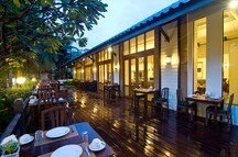 Restaurant at the Sunshine Garden Resort, Pattaya Restaurant at the Sunshine Garden Resort, Pattaya